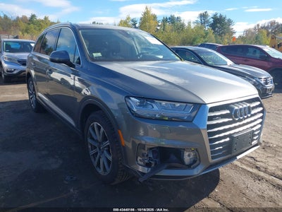 AUDI Q7 2018