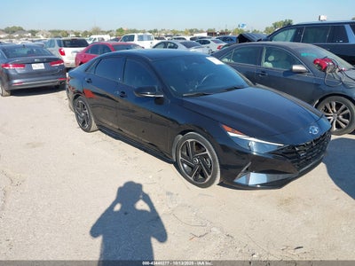 HYUNDAI ELANTRA 2022