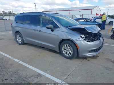 CHRYSLER VOYAGER 2021