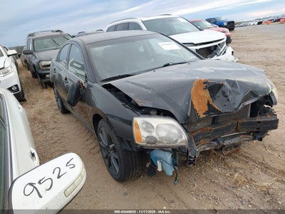 MITSUBISHI GALANT 2011