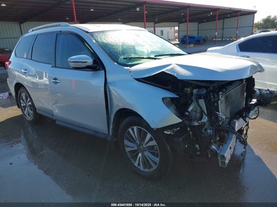 NISSAN PATHFINDER 2020