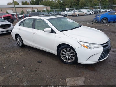 TOYOTA CAMRY HYBRID 2015