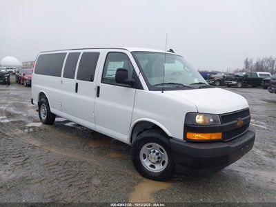 CHEVROLET EXPRESS G3500 2025
