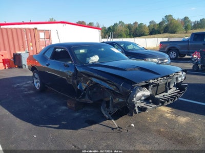 DODGE CHALLENGER 2016