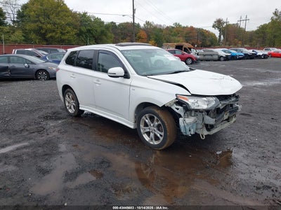 MITSUBISHI OUTLANDER 2014