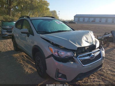 SUBARU CROSSTREK 2016