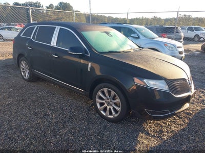 LINCOLN MKT 2016