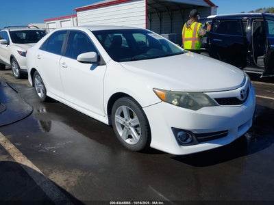 TOYOTA CAMRY 2013