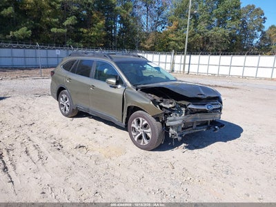 SUBARU OUTBACK 2022