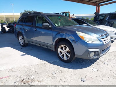 SUBARU OUTBACK 2013