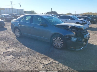 FORD FUSION HYBRID 2011