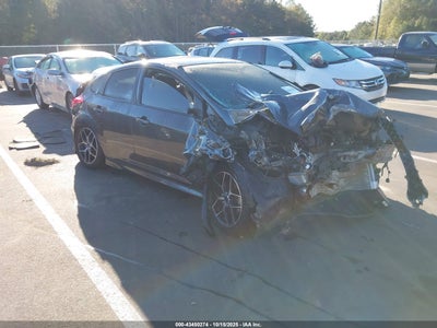 FORD FOCUS 2015