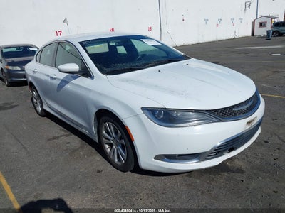 CHRYSLER 200 2015