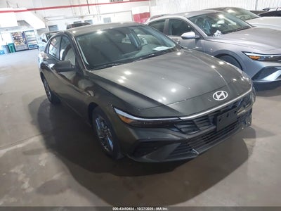 HYUNDAI ELANTRA HYBRID 2026