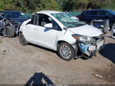 TOYOTA YARIS 2015