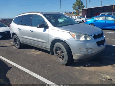 CHEVROLET TRAVERSE 2011