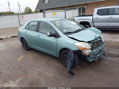 TOYOTA YARIS 2009