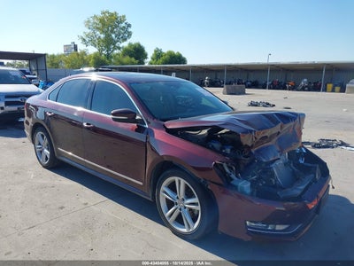 VOLKSWAGEN PASSAT 2013