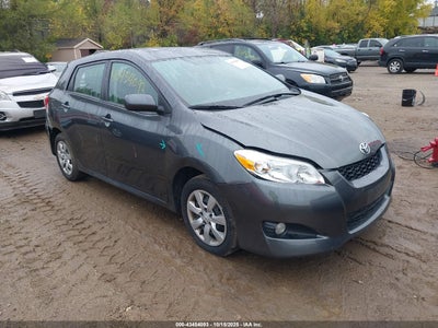 TOYOTA MATRIX 2012