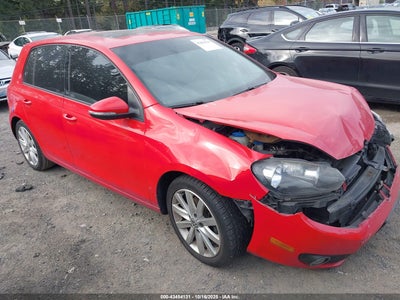VOLKSWAGEN GOLF 2011