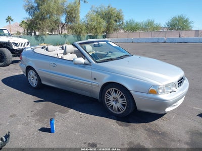 VOLVO C70 2004
