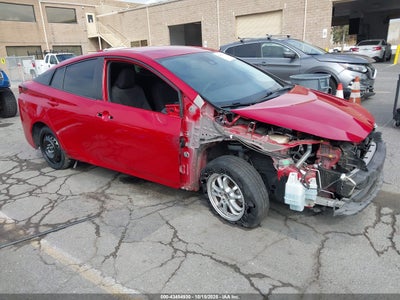 TOYOTA PRIUS 2019