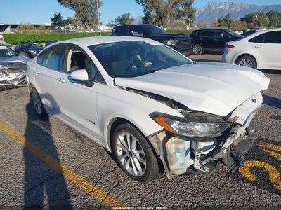 FORD FUSION HYBRID 2019