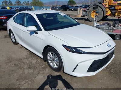 TOYOTA CAMRY 2025
