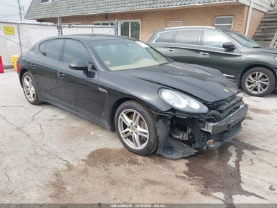 PORSCHE PANAMERA 2014