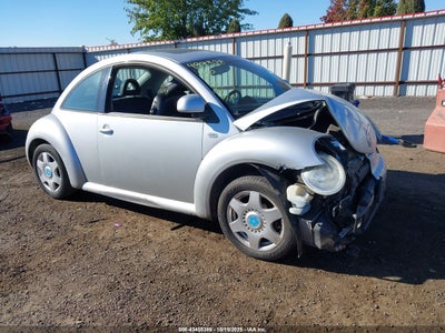 VOLKSWAGEN NEW BEETLE 2000