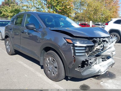 NISSAN KICKS 2025