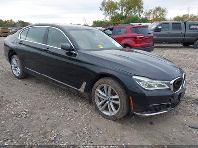 BMW 750I 2016