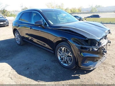 GENESIS GV70 2025