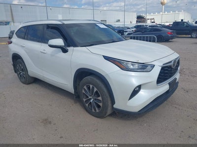 TOYOTA HIGHLANDER 2020