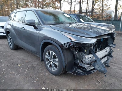 TOYOTA HIGHLANDER 2021