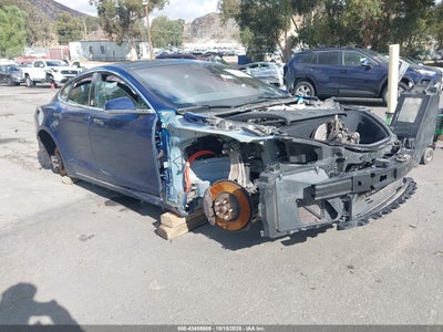 TESLA MODEL S 2016