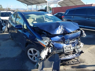 TOYOTA PRIUS 2012