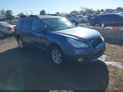 SUBARU OUTBACK 2013