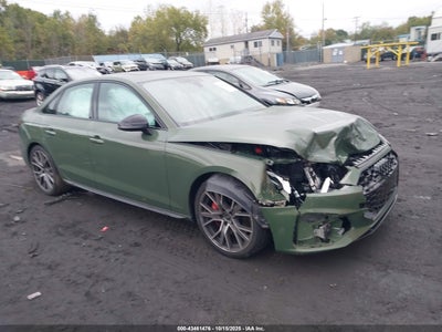 AUDI S4 2024