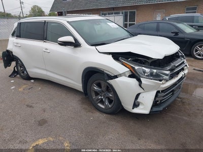 TOYOTA HIGHLANDER 2017