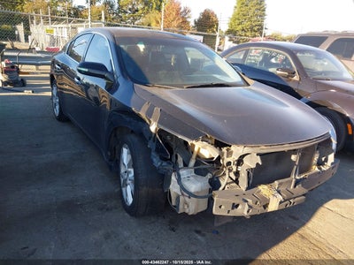 NISSAN MAXIMA 2012