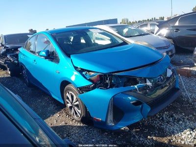 TOYOTA PRIUS PRIME 2017