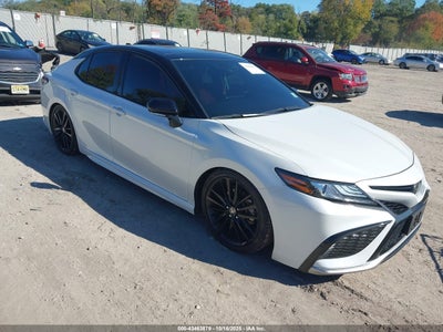 TOYOTA CAMRY 2024