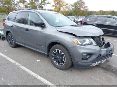 NISSAN PATHFINDER 2020