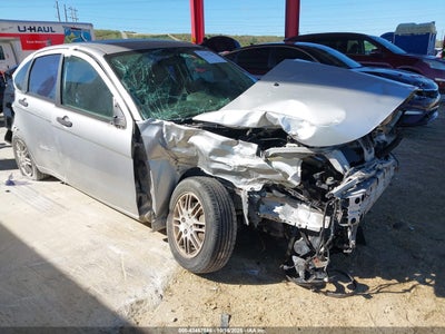 FORD FOCUS 2010