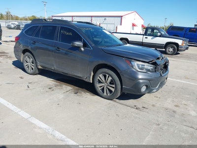 SUBARU OUTBACK 2018