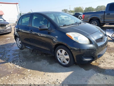 TOYOTA YARIS 2010