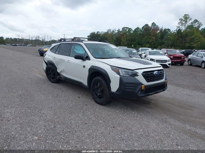 SUBARU OUTBACK 2023