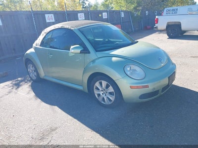 VOLKSWAGEN NEW BEETLE 2009