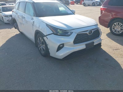 TOYOTA HIGHLANDER 2022